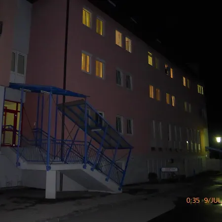 فندق Kolpinghaus Spittal سبيتال ان دير دراو